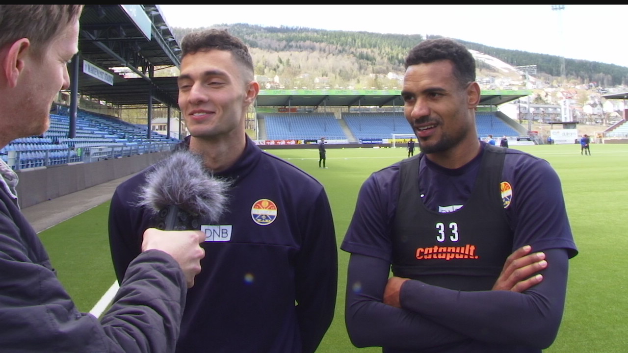 Bassel og Marco foran Sandefjord-kampen